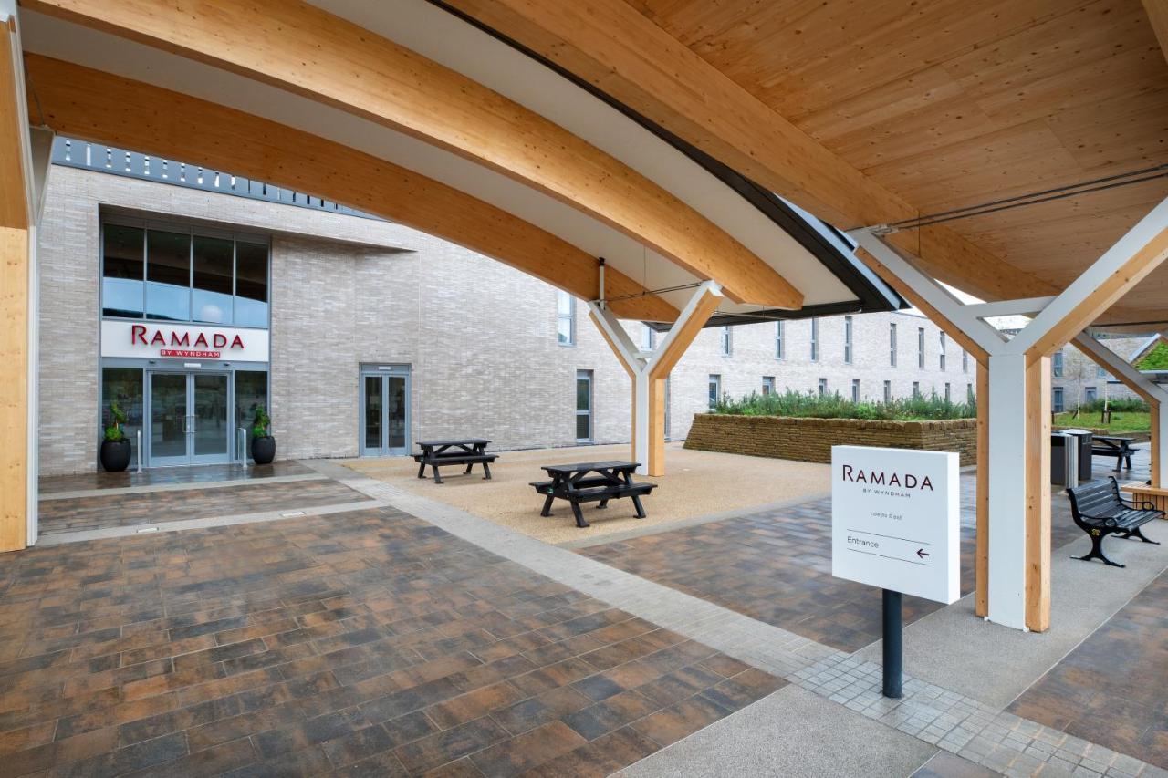 Ramada By Wyndham Leeds East Otel Dış mekan fotoğraf